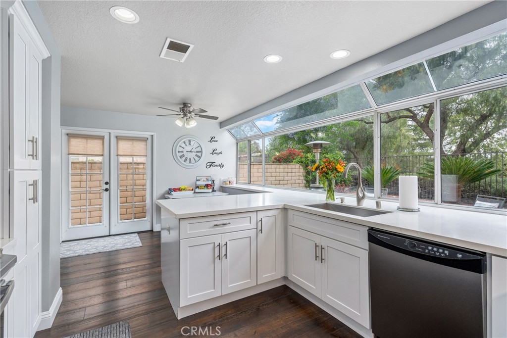 14323 Autumn Hill Lane