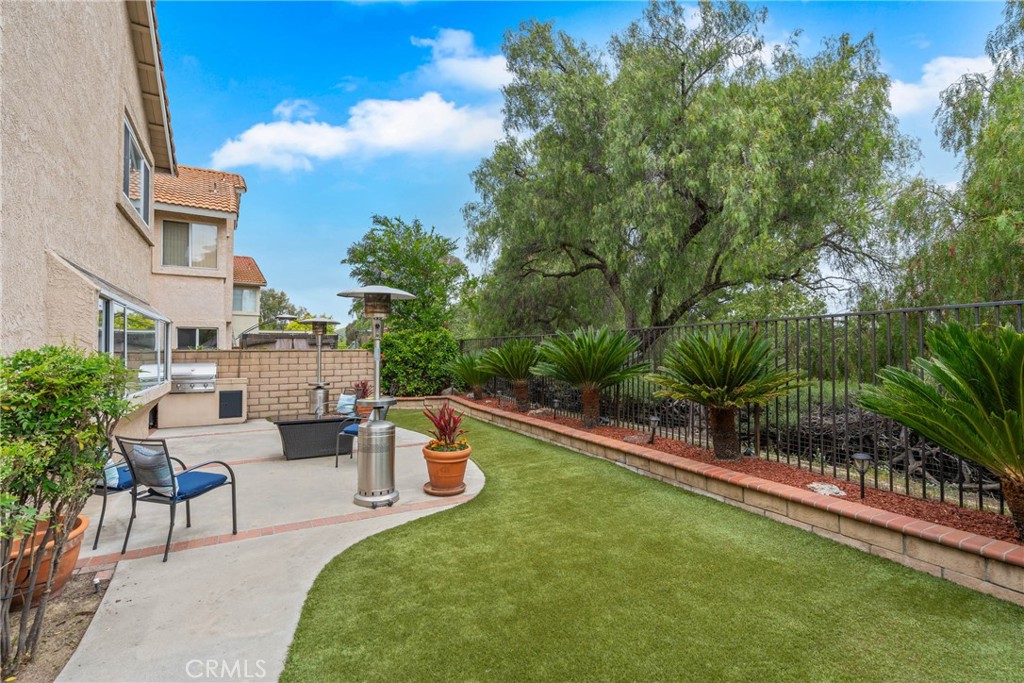 14323 Autumn Hill Lane