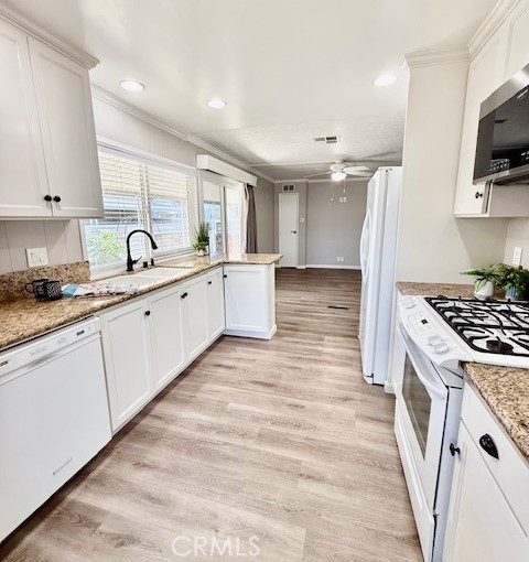 3731 Lake Side Drive