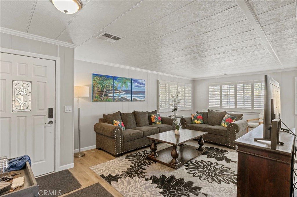 3731 Lake Side Drive