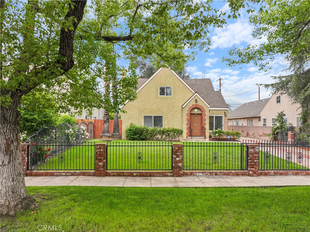 424 W 20th Street