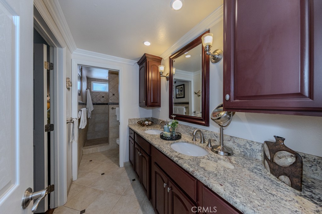 1448 W Domingo Road