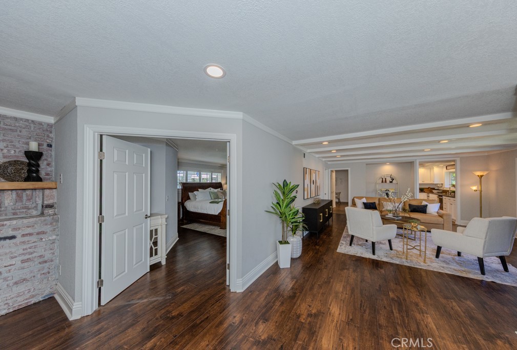 1448 W Domingo Road
