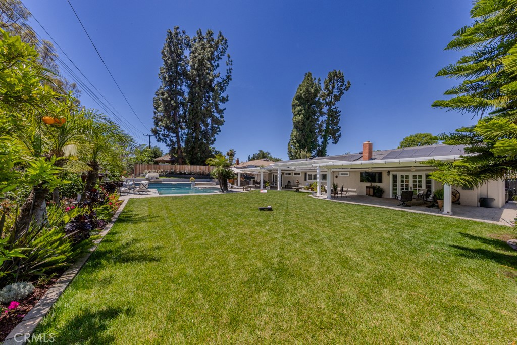 1448 W Domingo Road