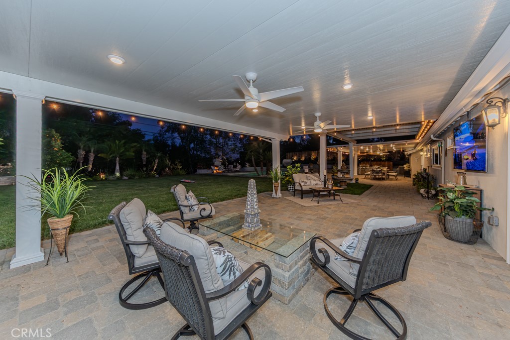 1448 W Domingo Road