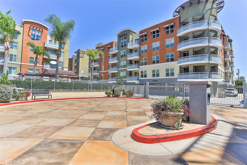 12668 Chapman Avenue 2403