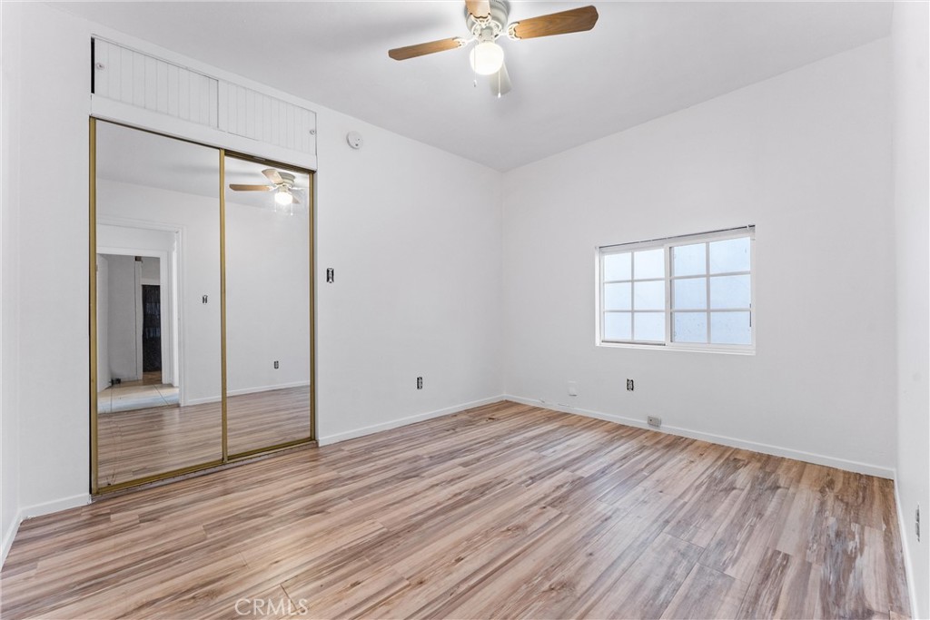 2414 W 6th Street