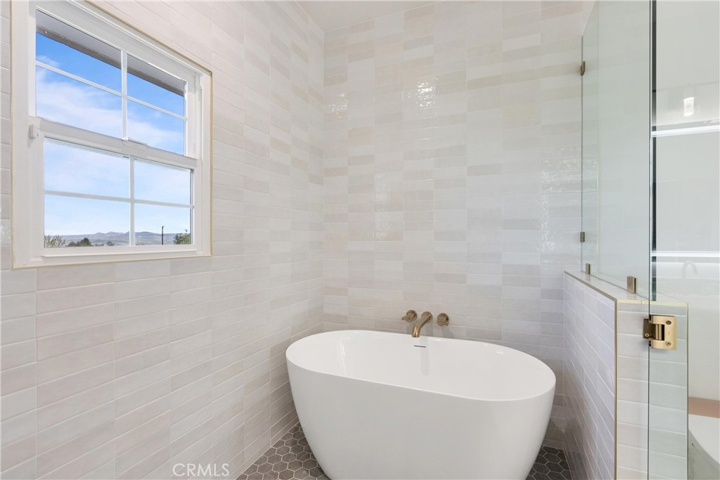 1331 Hidden Springs Drive