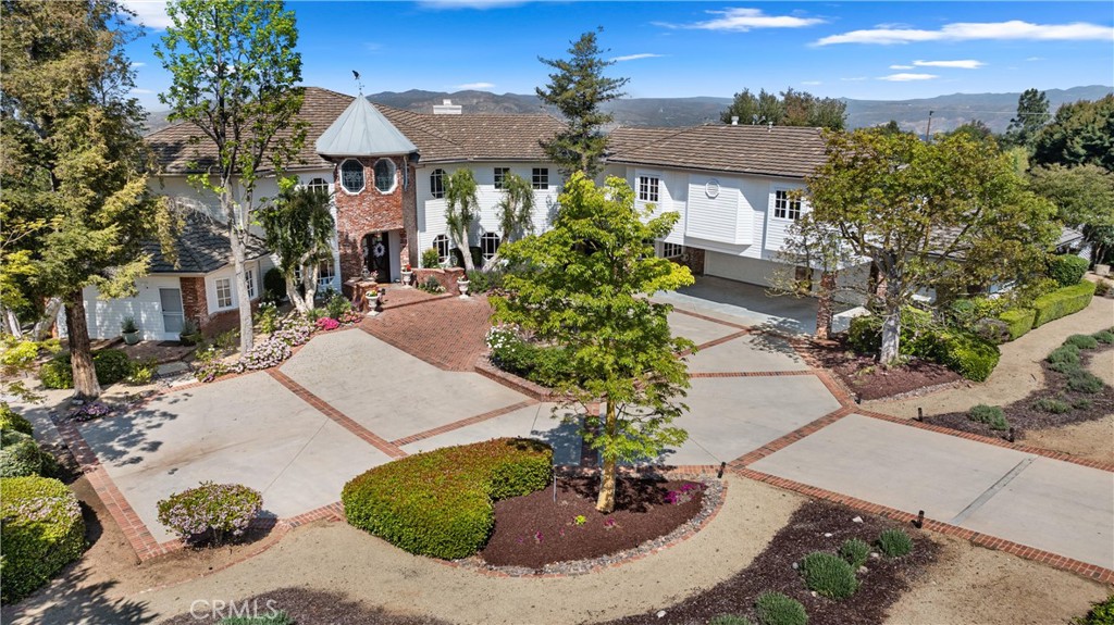 1331 Hidden Springs Drive