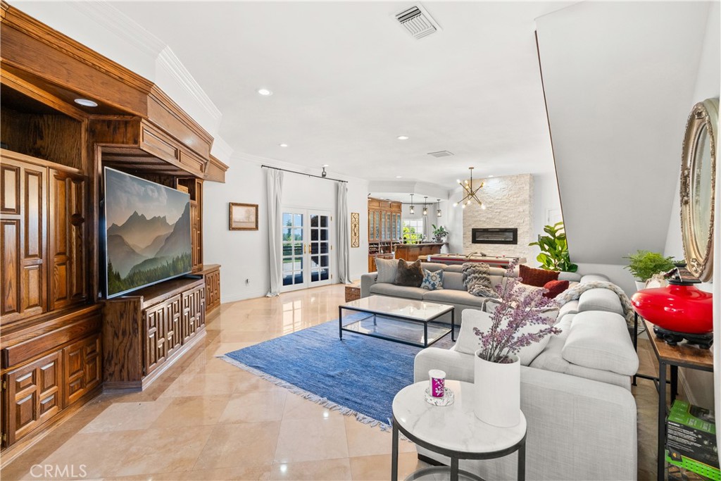 1331 Hidden Springs Drive