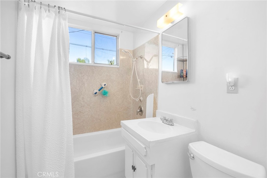 10300 Miranda Avenue