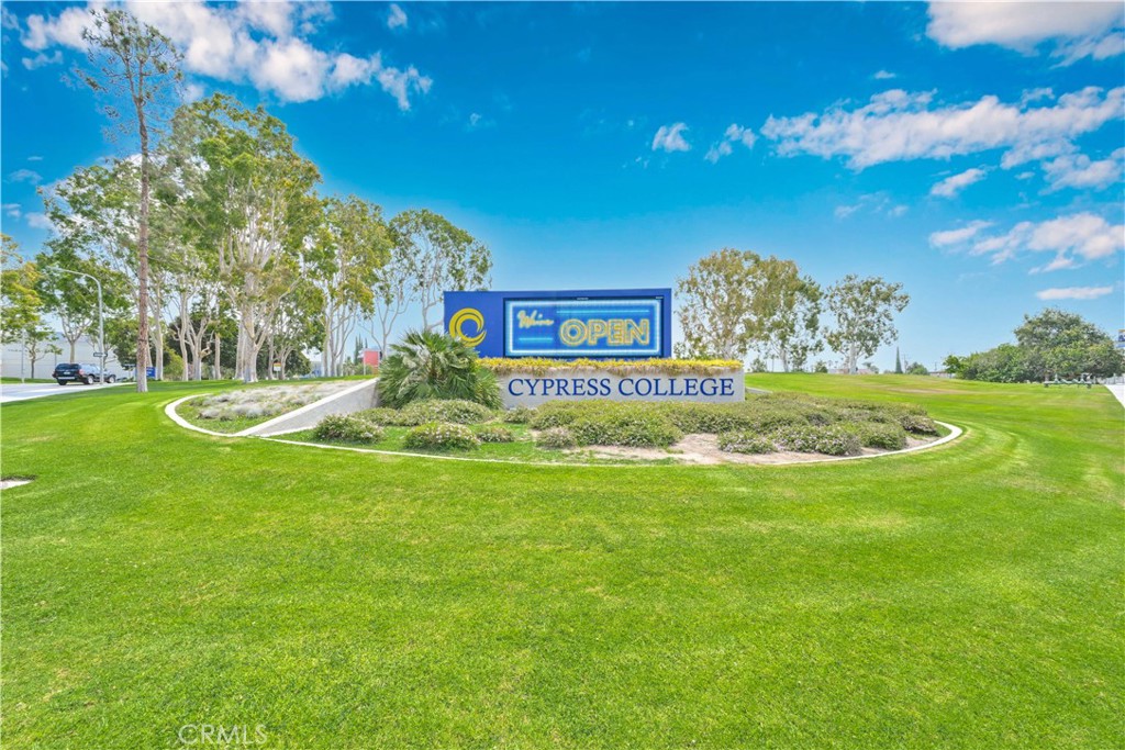 10300 Miranda Avenue