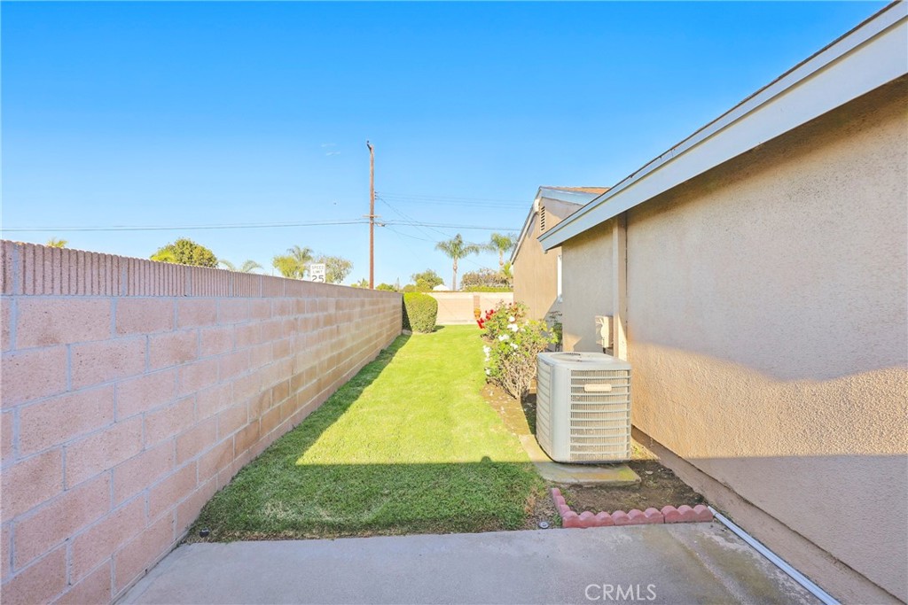 10300 Miranda Avenue