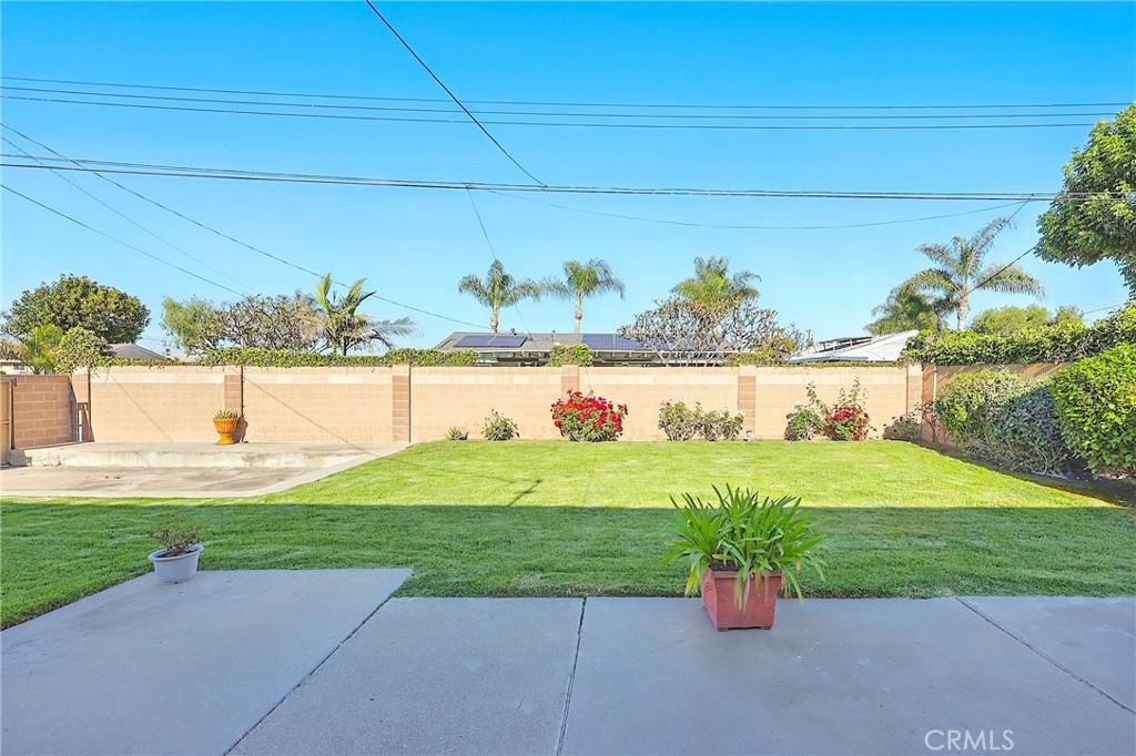 10300 Miranda Avenue