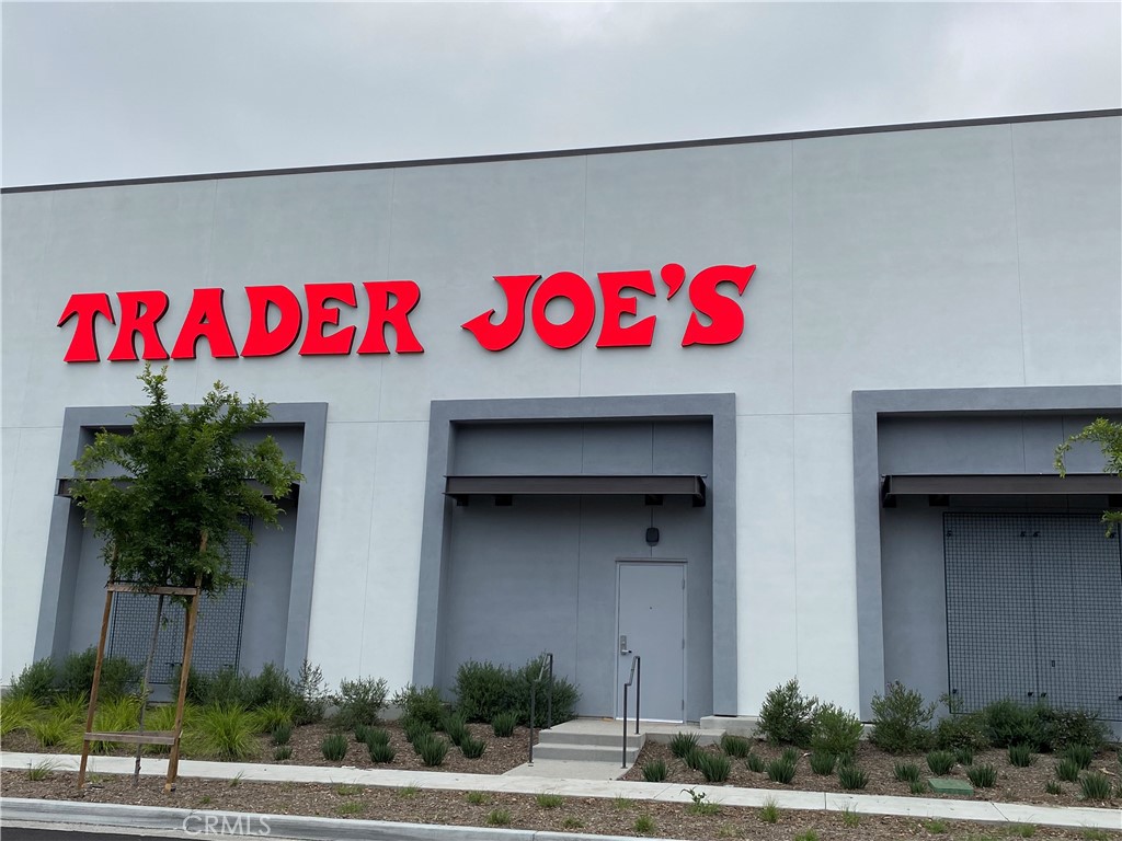 10300 Miranda Avenue