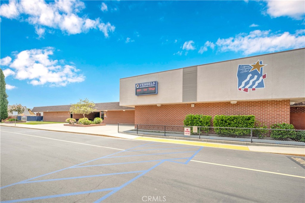 10300 Miranda Avenue