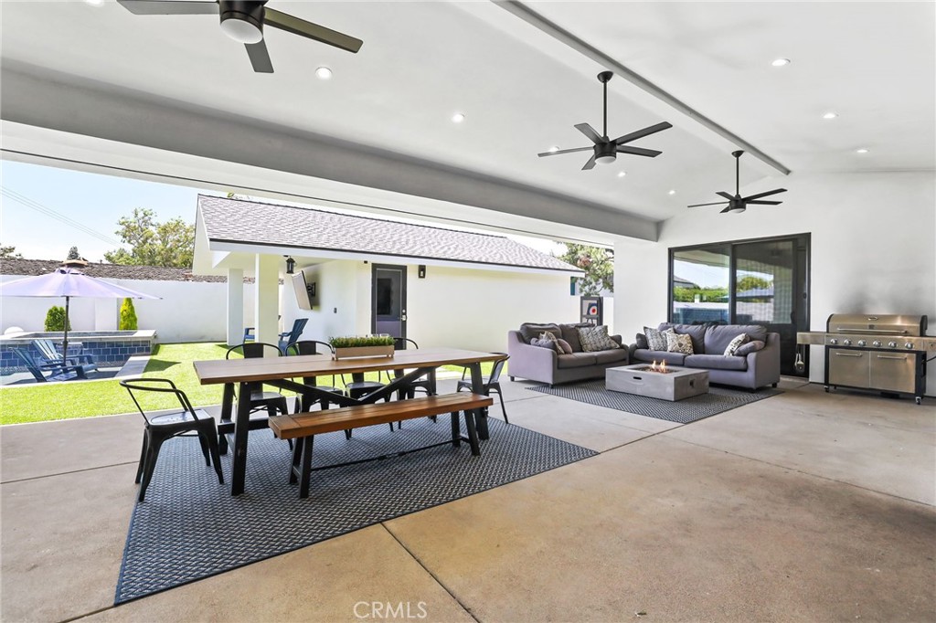 11221 Davenport Road