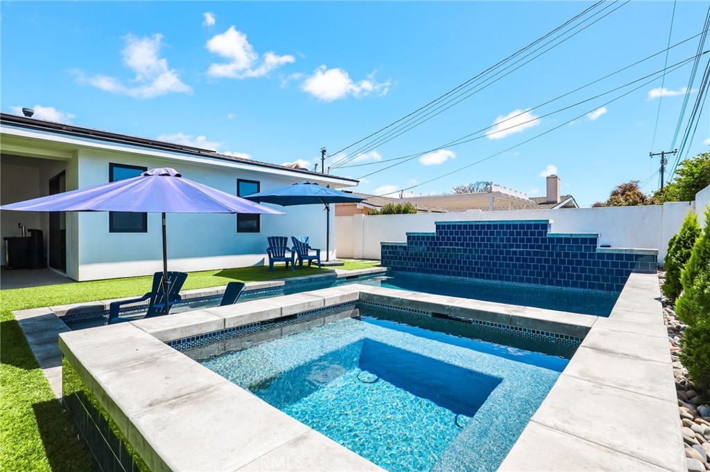 11221 Davenport Road