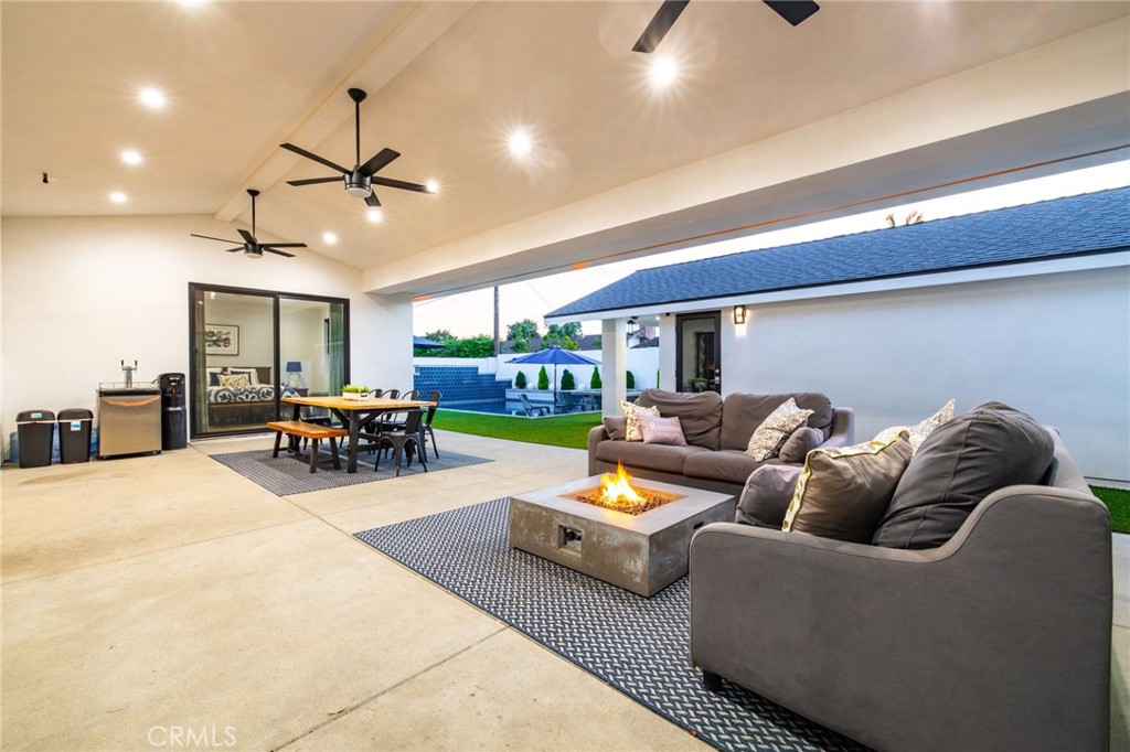 11221 Davenport Road