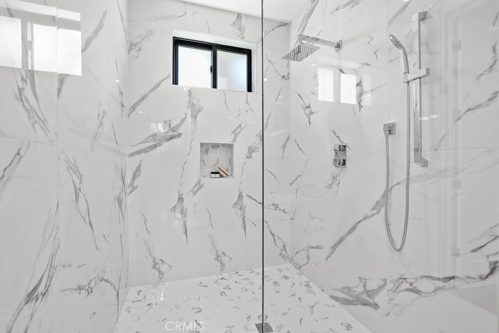 11221 Davenport Road