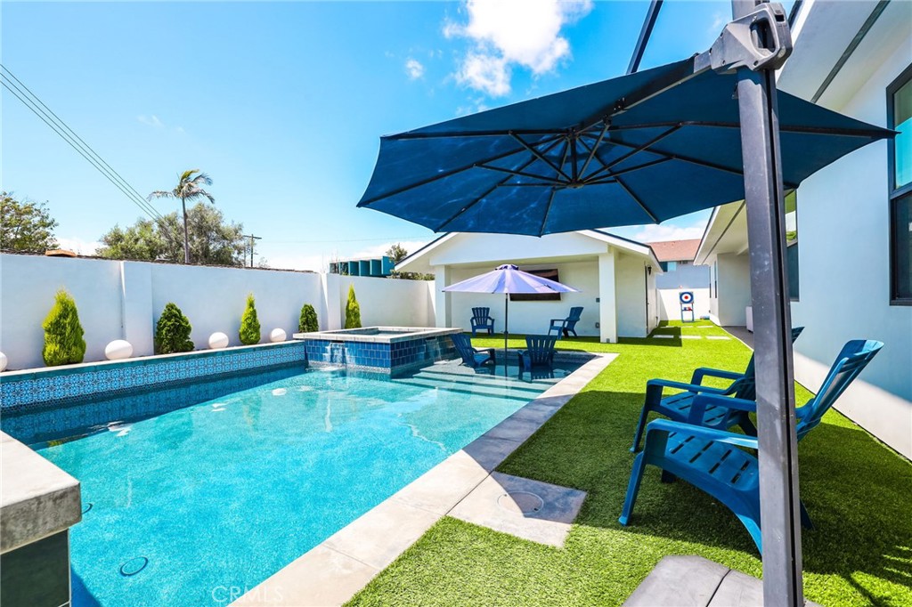 11221 Davenport Road