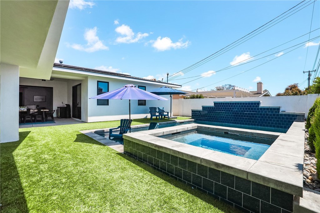 11221 Davenport Road