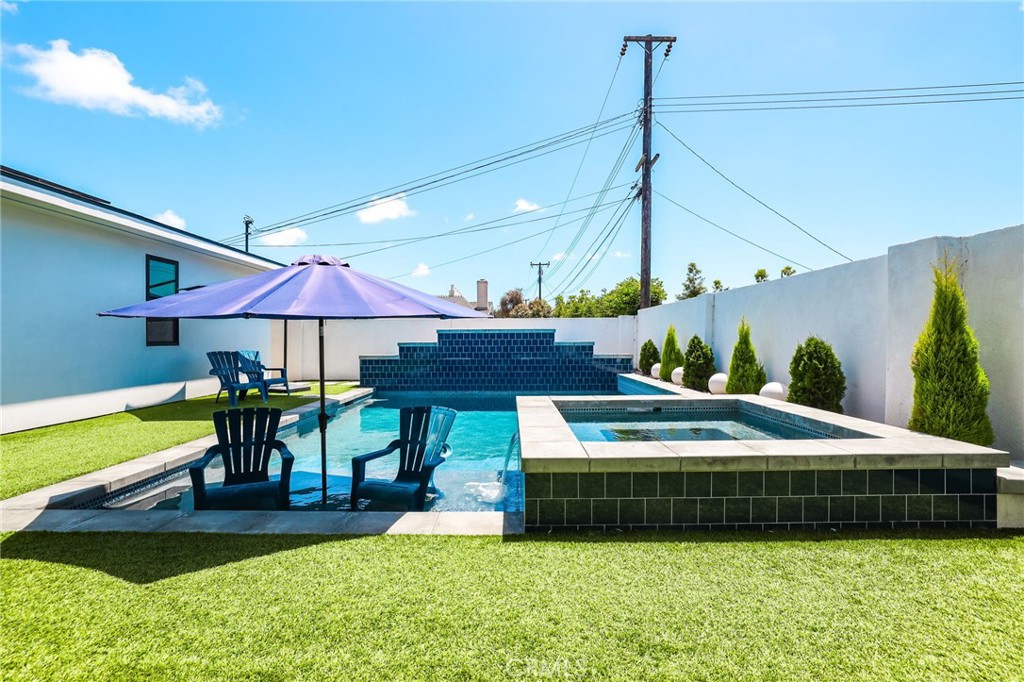 11221 Davenport Road