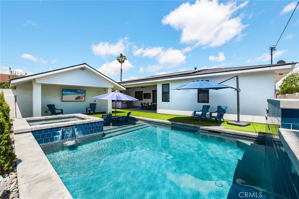 11221 Davenport Road