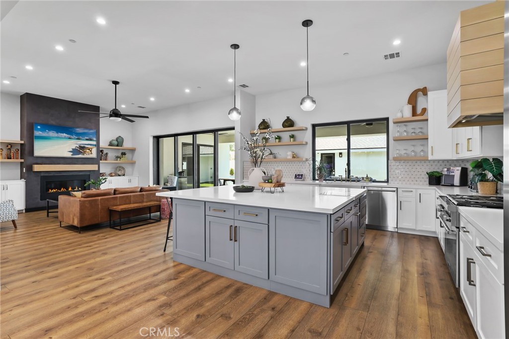 11221 Davenport Road