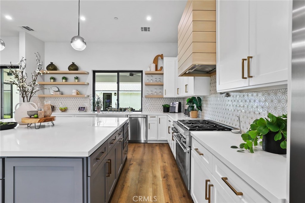 11221 Davenport Road