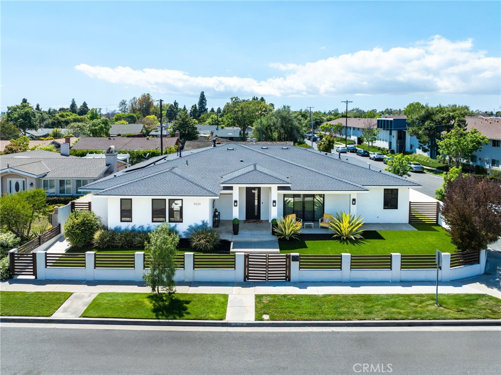 11221 Davenport Road