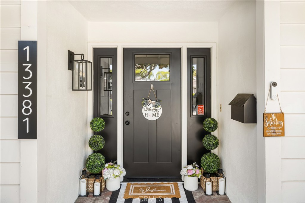 13381 Del Cerro Drive