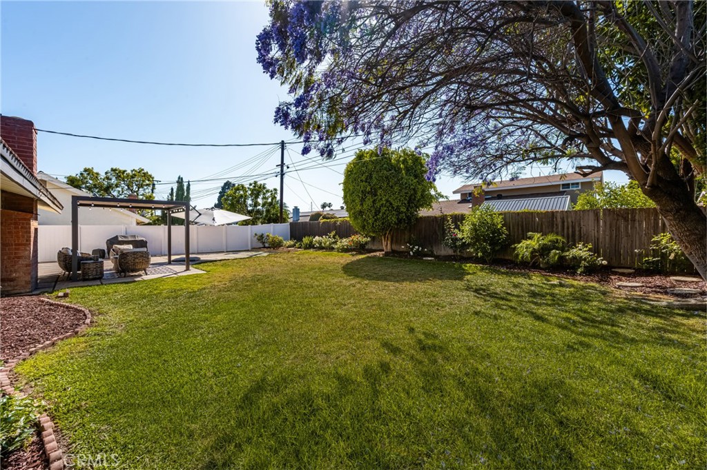 13381 Del Cerro Drive