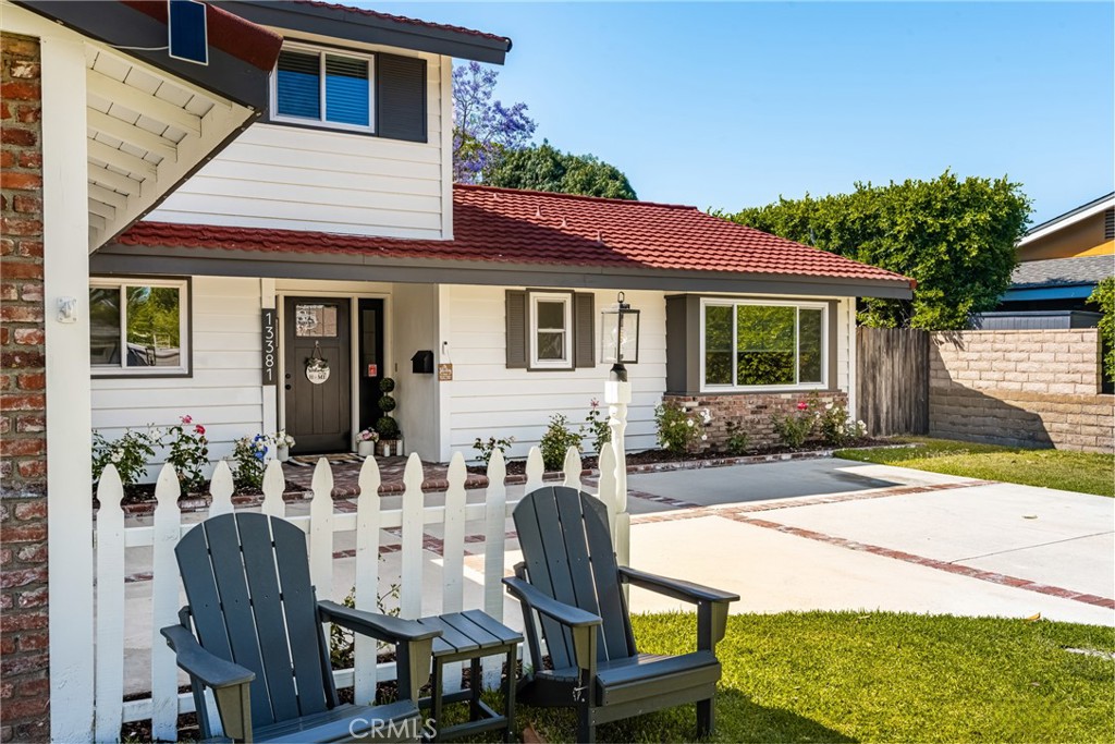 13381 Del Cerro Drive