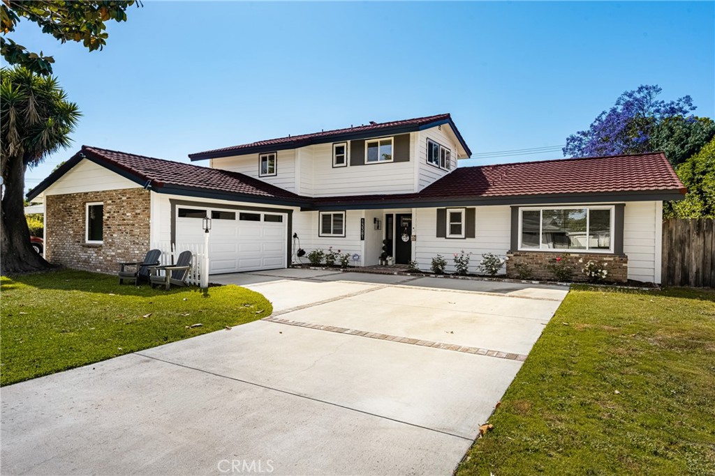 13381 Del Cerro Drive