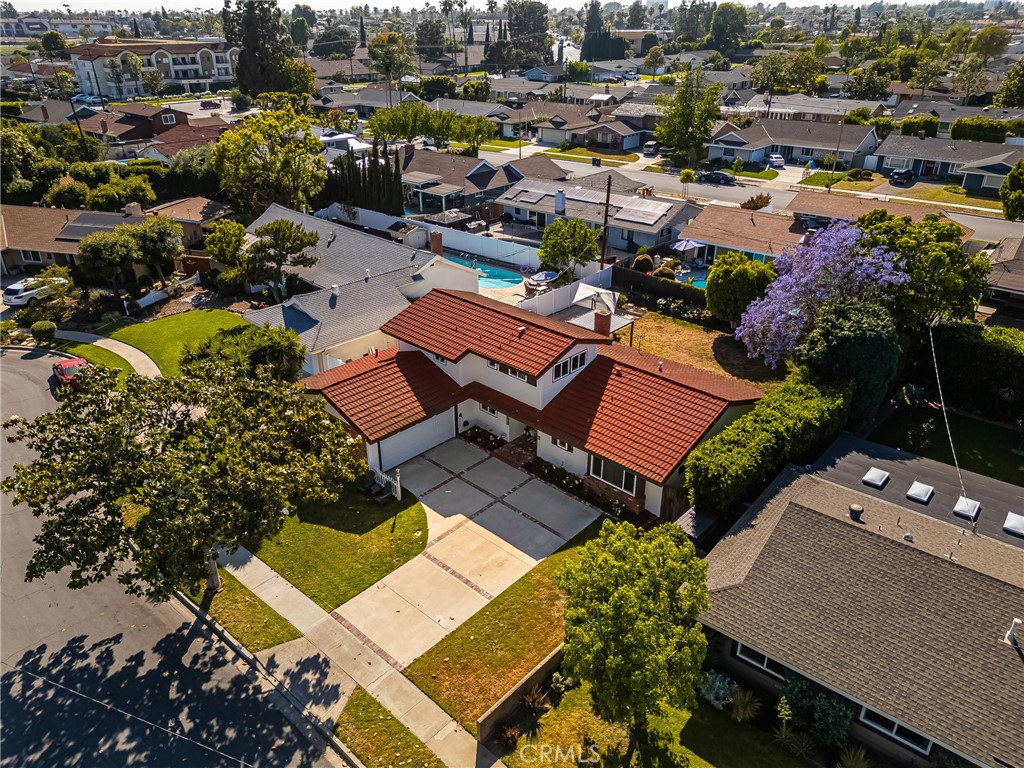 13381 Del Cerro Drive