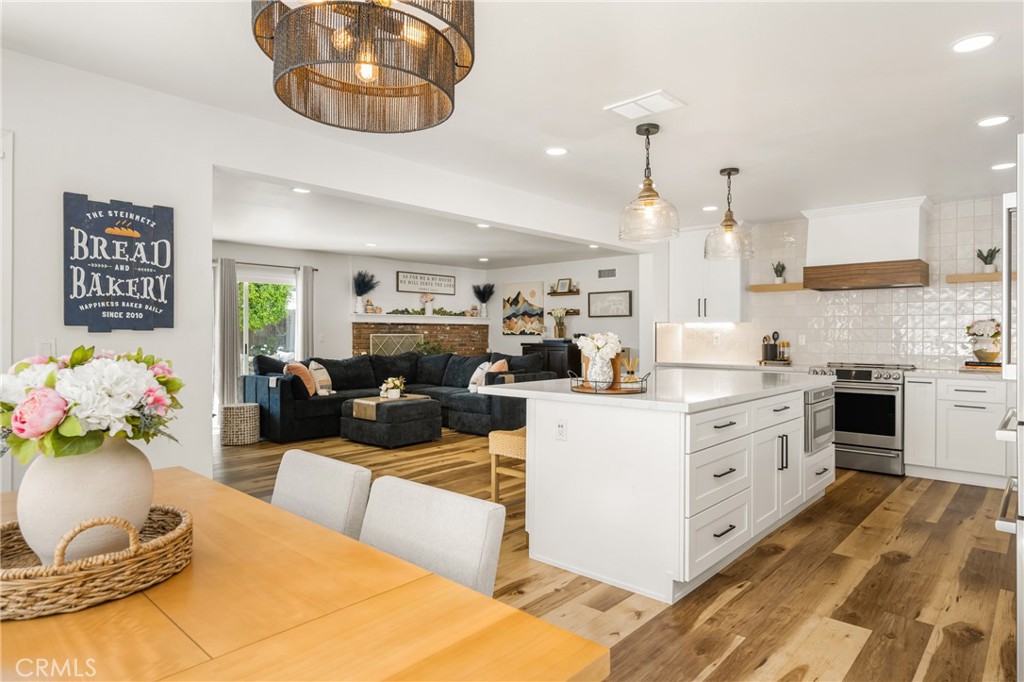 13381 Del Cerro Drive