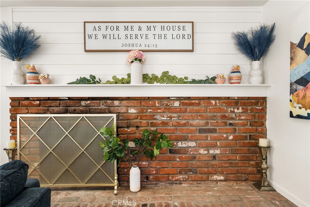 13381 Del Cerro Drive