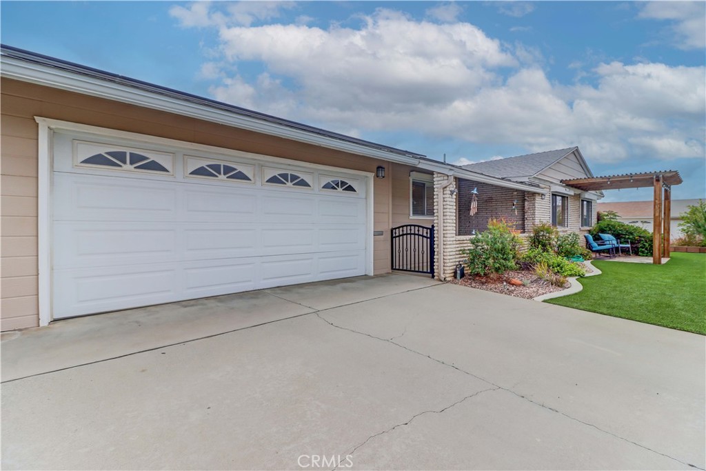 27930 Lexington Court