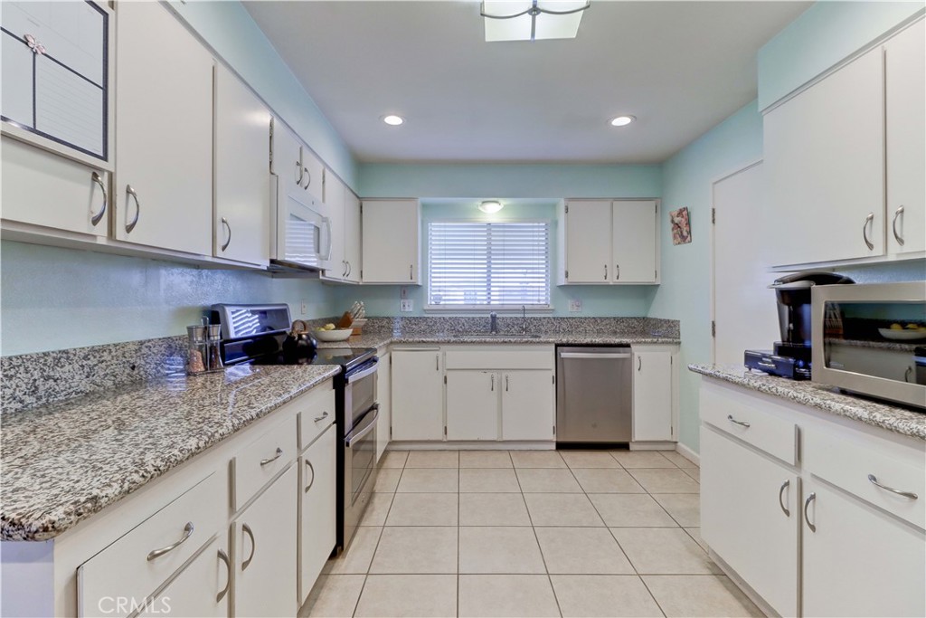 27930 Lexington Court