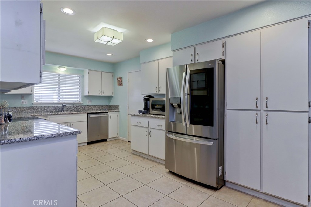 27930 Lexington Court