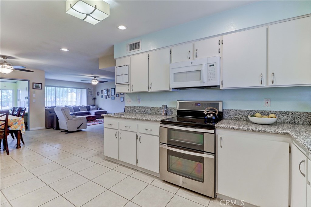 27930 Lexington Court