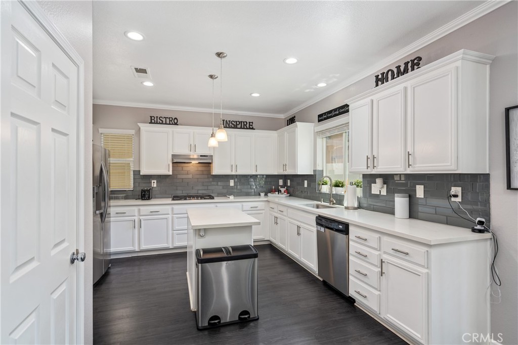 893 Whimbrel Way