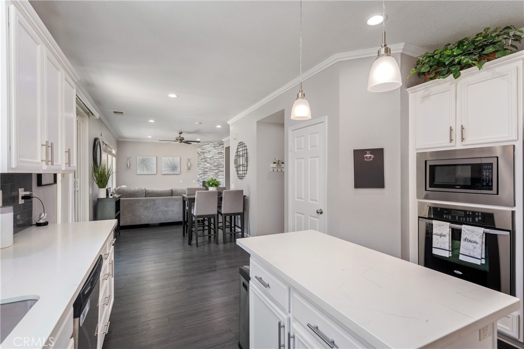 893 Whimbrel Way