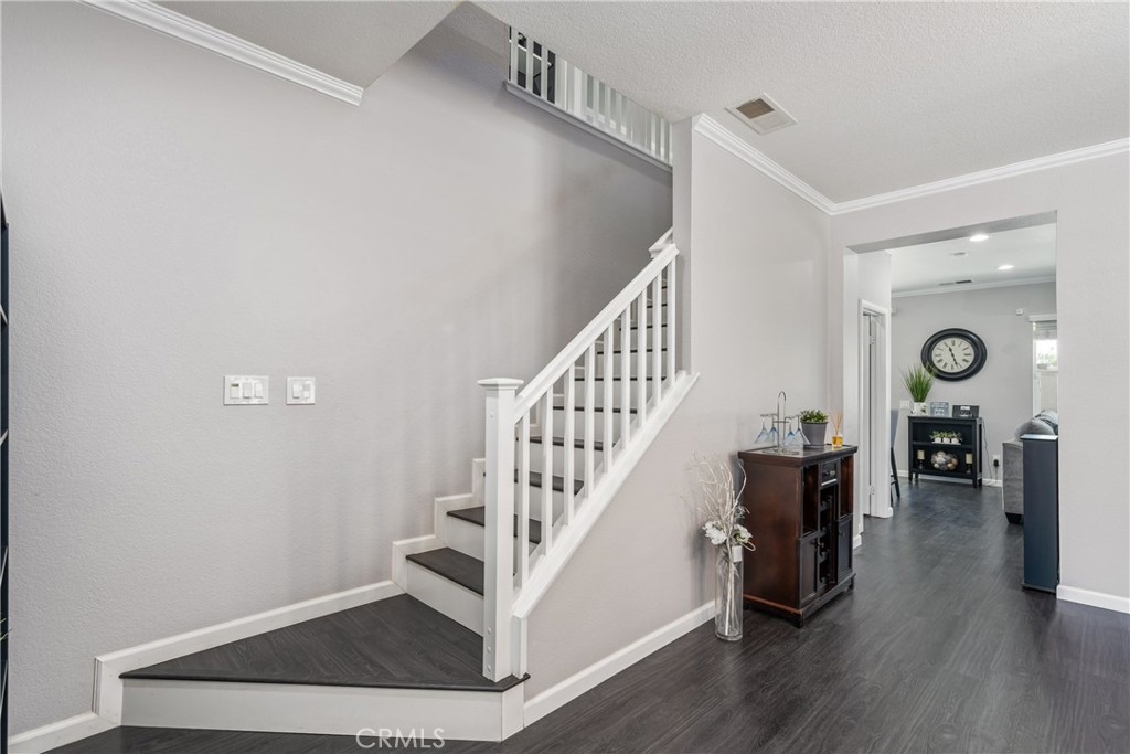 893 Whimbrel Way