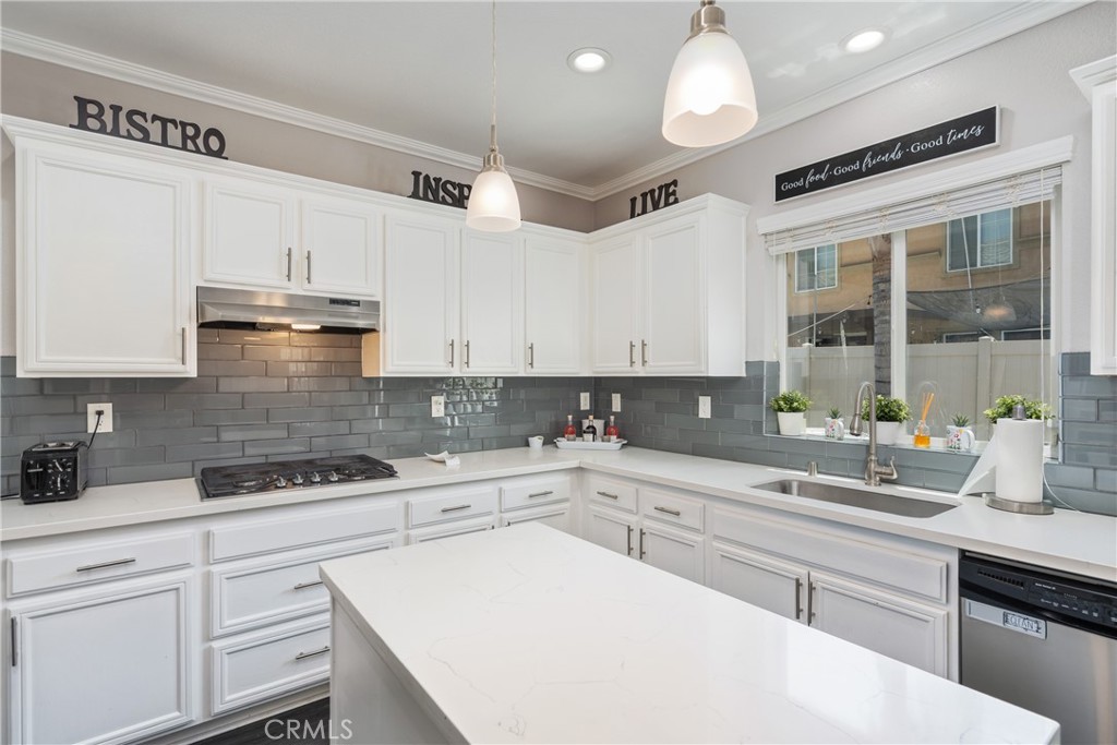 893 Whimbrel Way