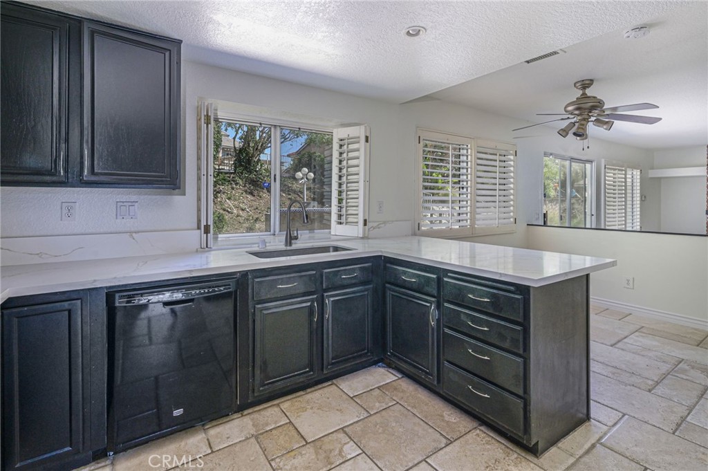 5505 FEATHER GRASS Lane