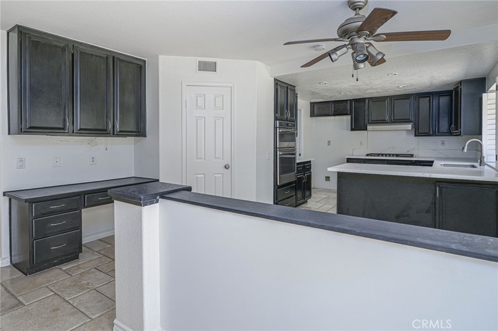 5505 FEATHER GRASS Lane