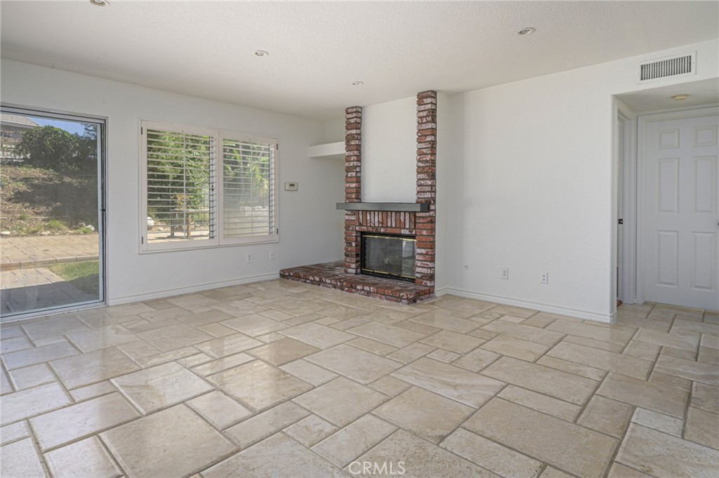 5505 FEATHER GRASS Lane