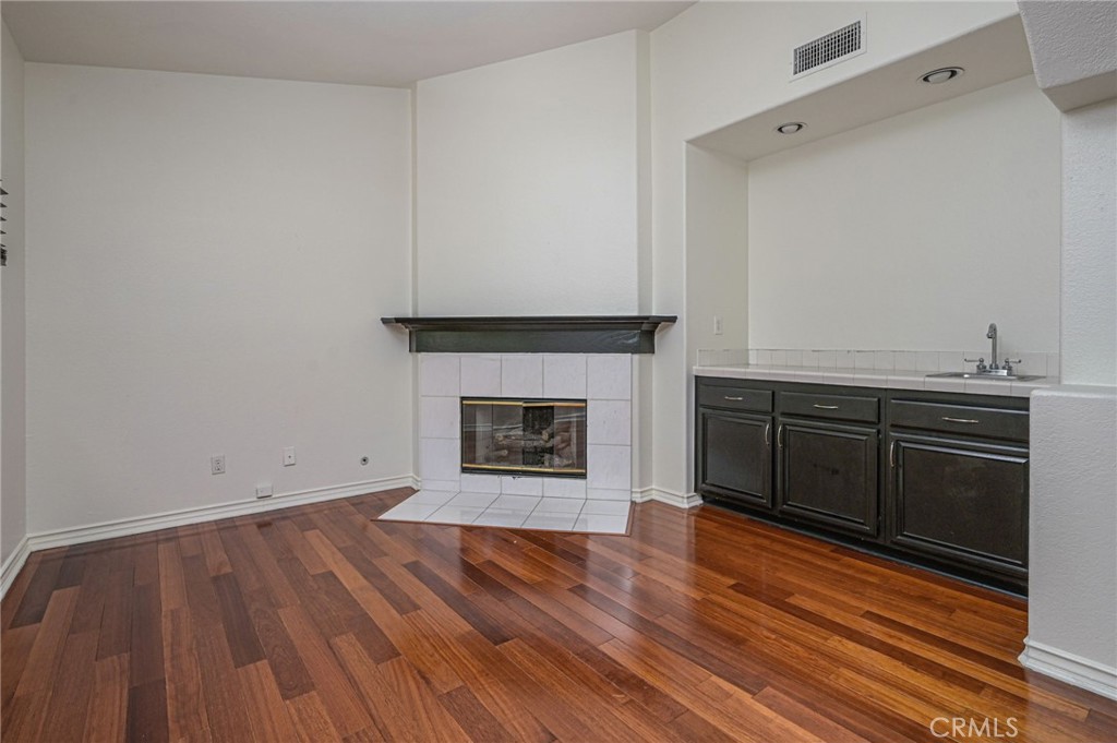 5505 FEATHER GRASS Lane